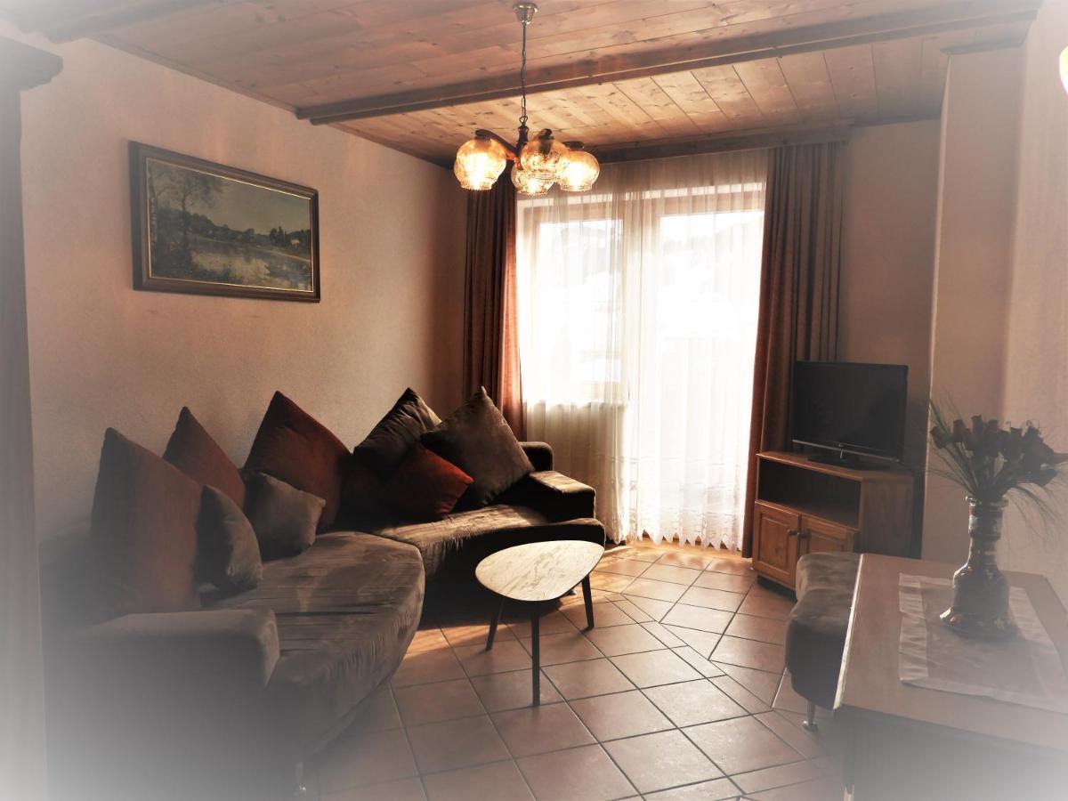 Apartamento Haus Goldeck Lermoos Exterior foto