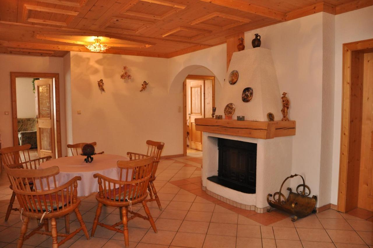Apartamento Haus Goldeck Lermoos Exterior foto
