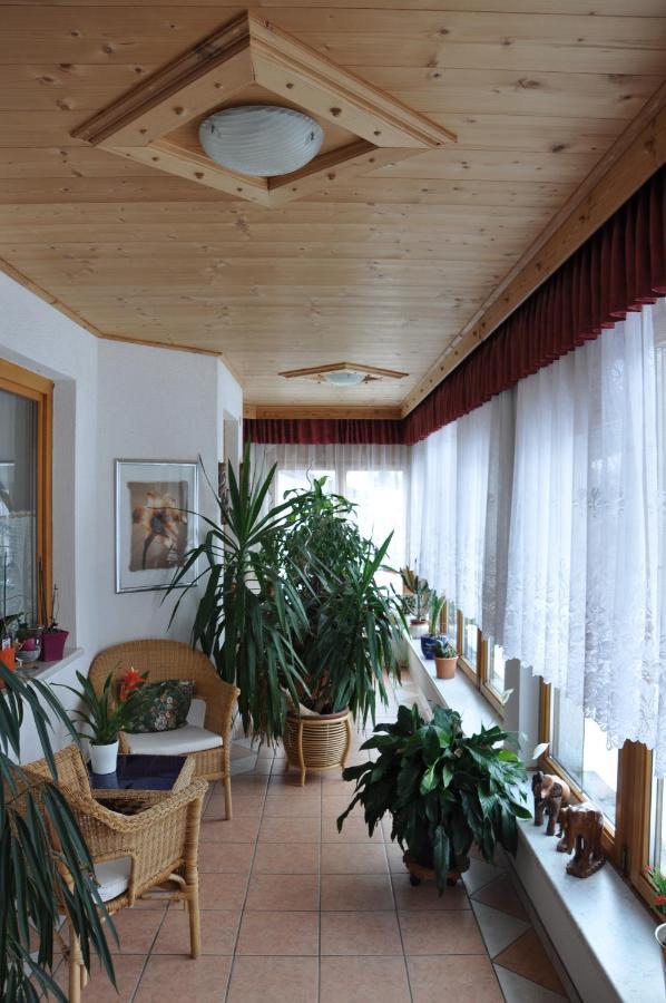 Apartamento Haus Goldeck Lermoos Exterior foto
