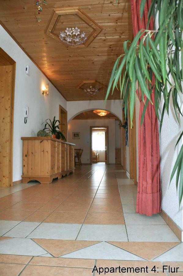 Apartamento Haus Goldeck Lermoos Exterior foto